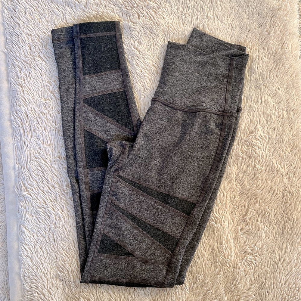 Like New Lululemon Gray Cutout Leggings Size 4